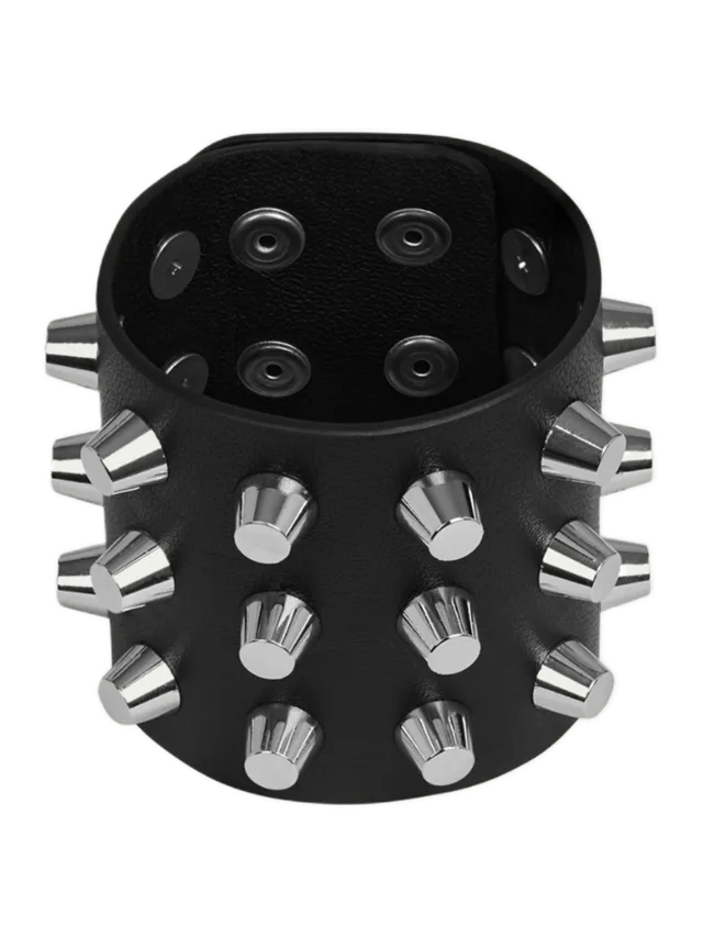 Fancì Club Bite the Bullet Hand Choker