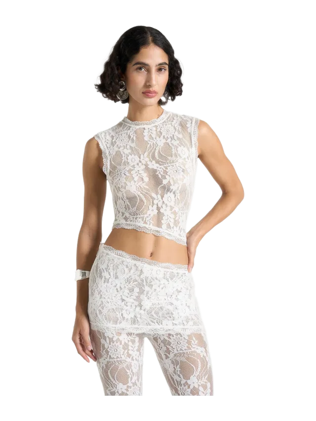 Manière de Voir Eugenie - Lace Asymmetric Top - White