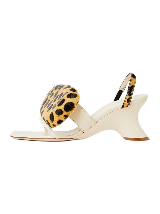 Linda Sandal