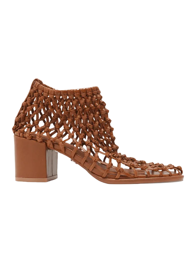 Cecelia New York NEVER - COGNAC KNOTTED BOOTIE