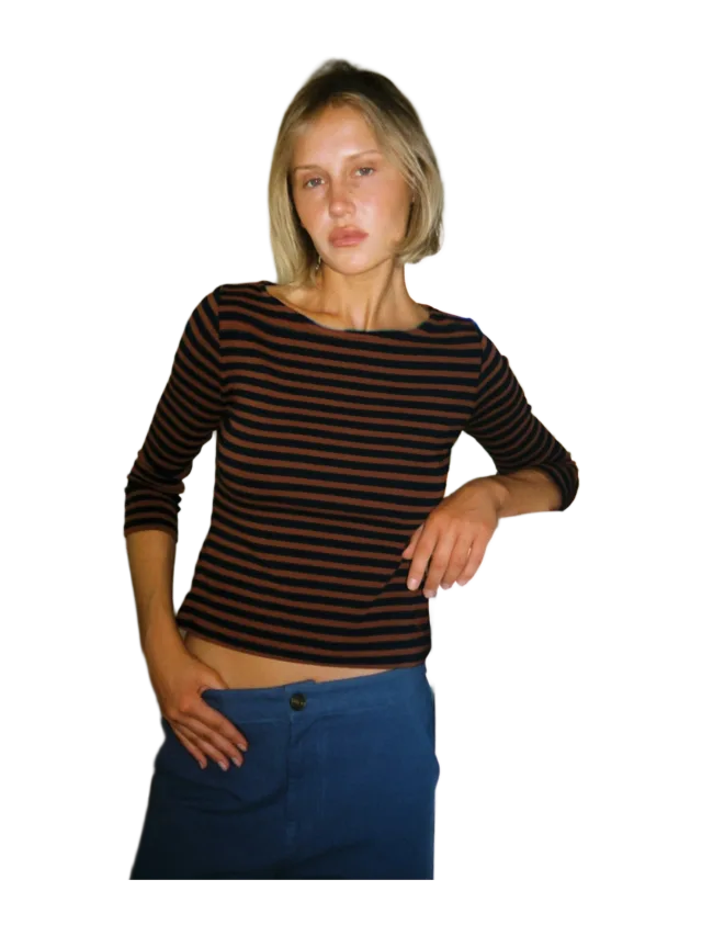 Lisa Says Gah Nia Top