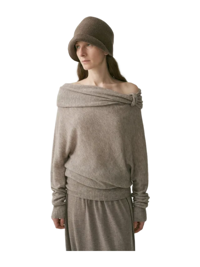 INSIS Twist Off-shoulder Wool Pullover