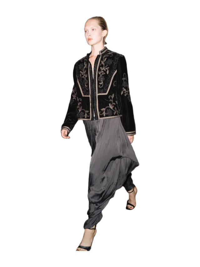 Zara VELVET JACKET WITH EMBROIDERY AND BEADS ZW COLLECTION