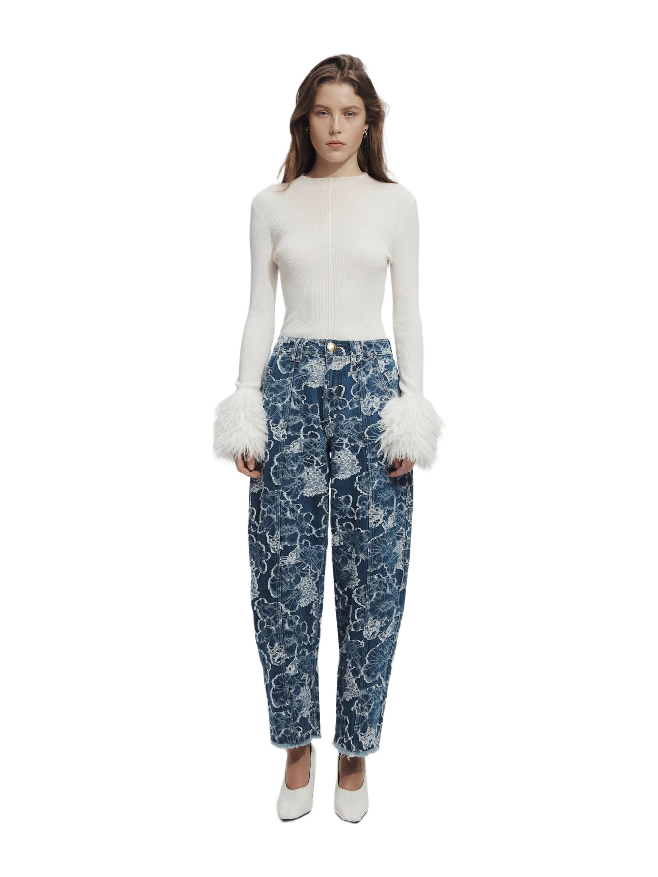 Aje Arlo Jacquard Barrel Jean