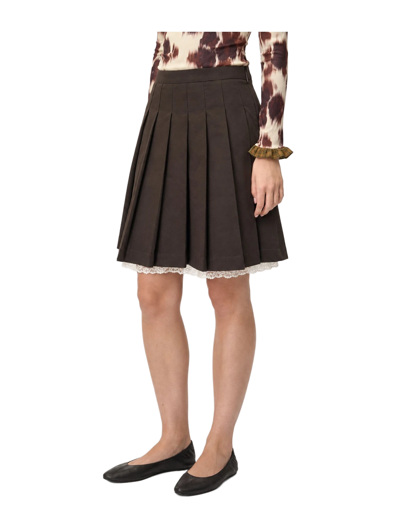 Carmen Says Bruno Brown Pleated Lace Hem Skirt