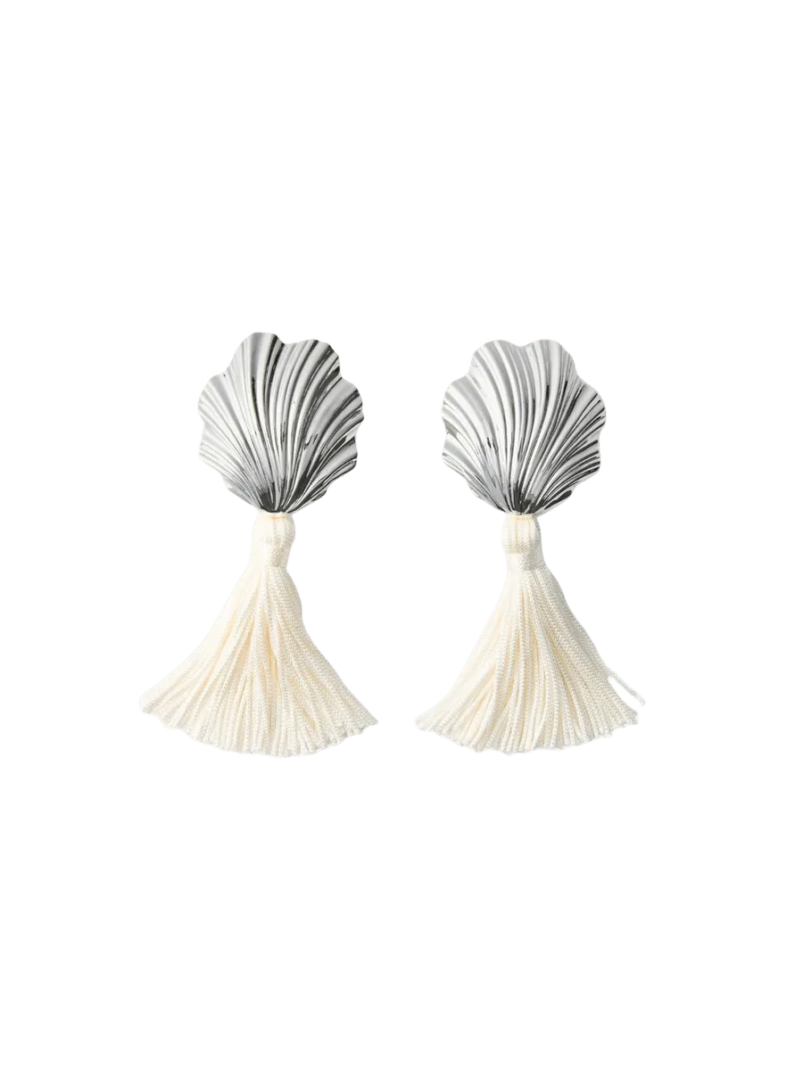 Julietta Coquille Earrings