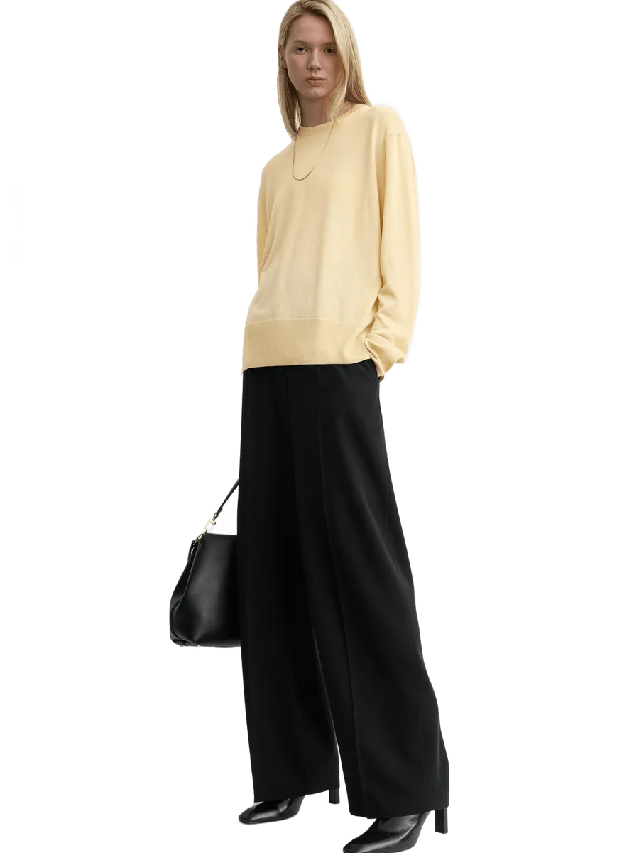 Totême Crew-neck wool silk knit champagne