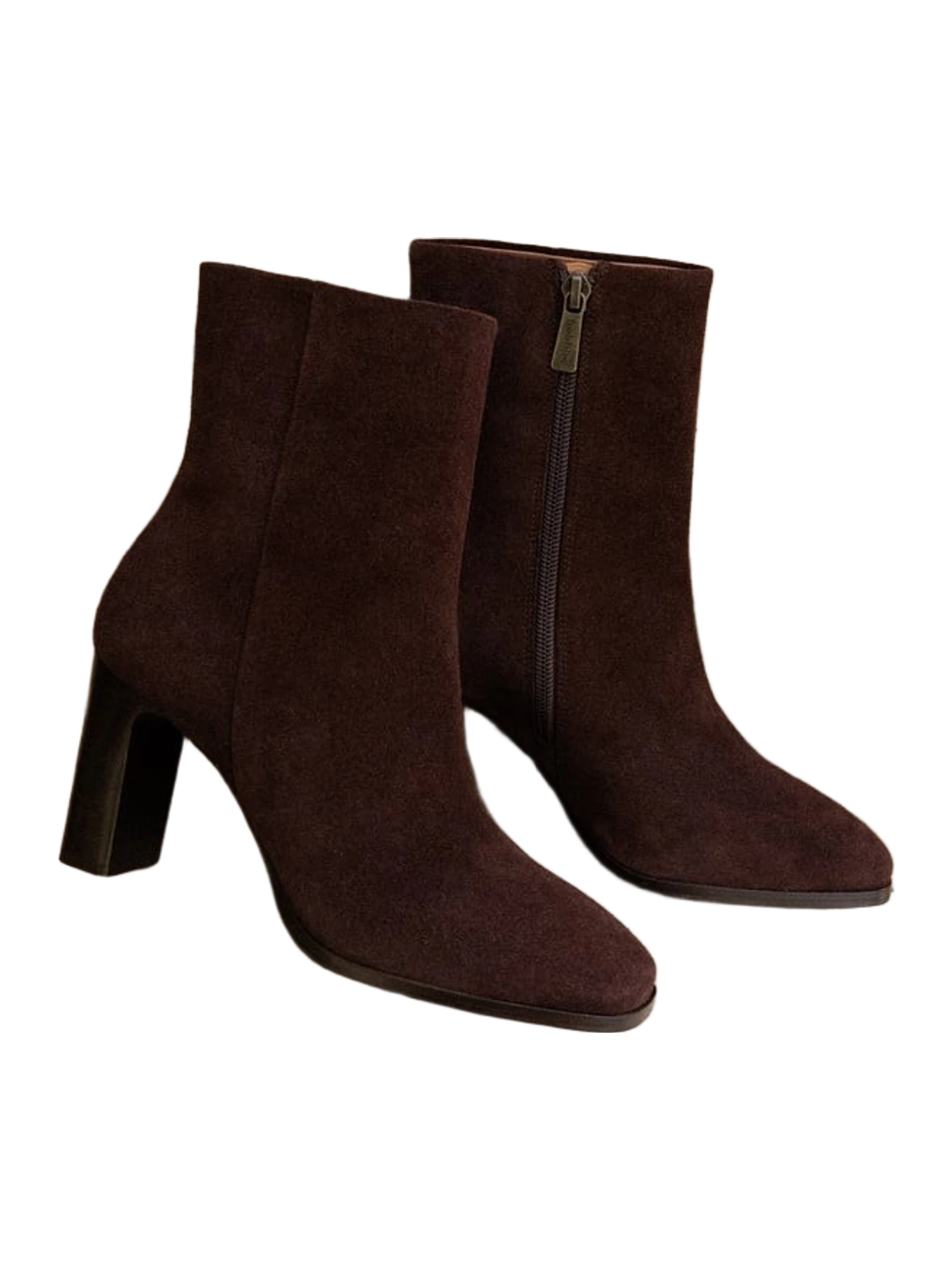 Bobbies May - Truffle Brown