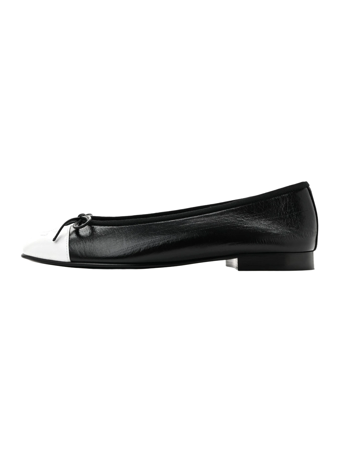 Chanel Crumpled Shiny Lambskin Cap Toe CC Ballerina Flats