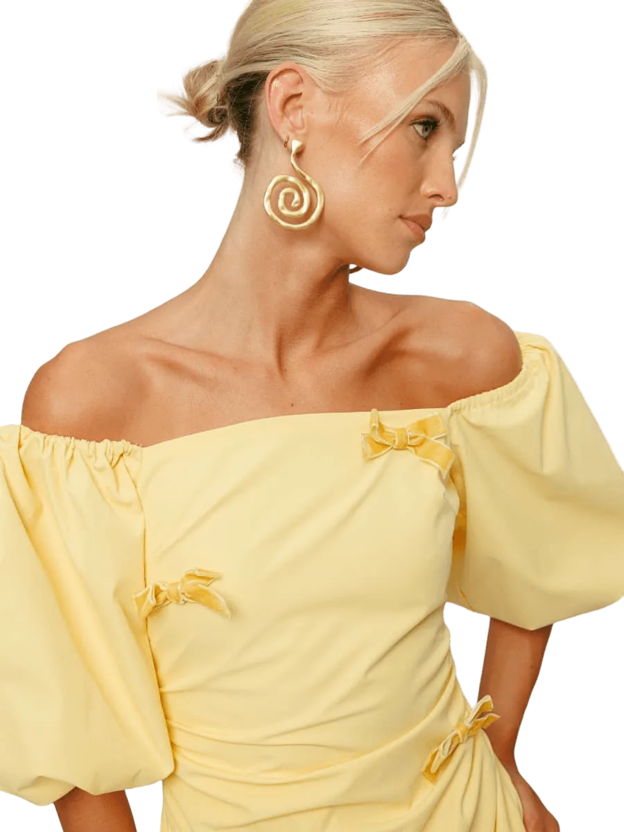 The Wolf Gang Veda Earrings - Gold