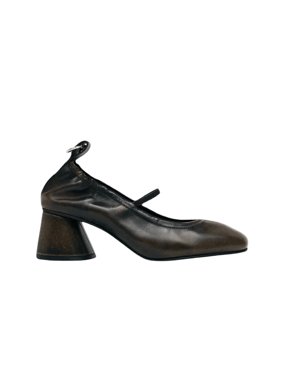 Alohas Vintage Effect Brown Leather Pumps
